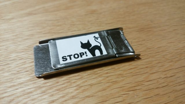 【補修DIY】網戸ストッパーを取り付けて猫の脱走を防ごう！！
